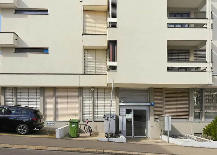 Charming In The Centre - Art 21 Zurych